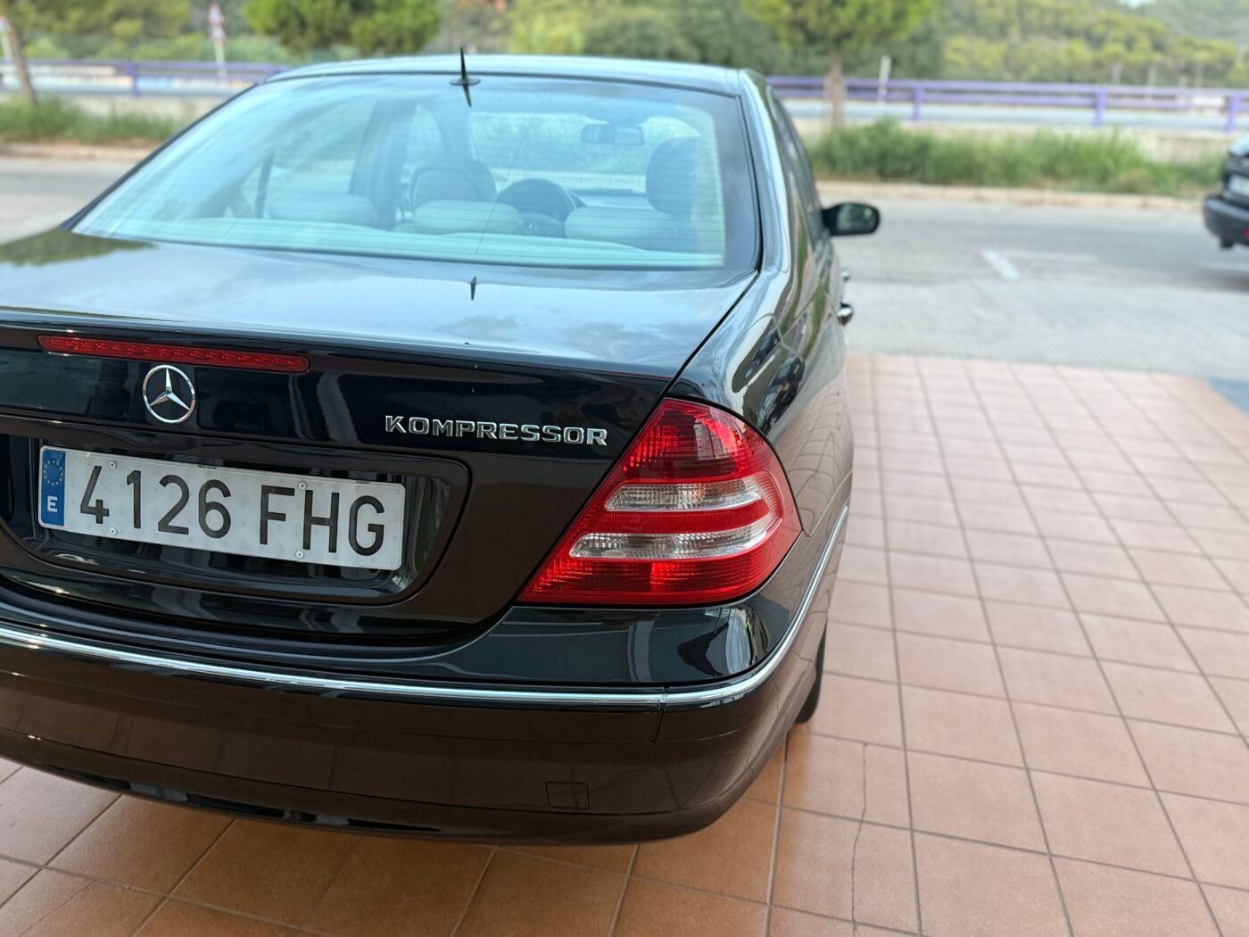 MERCEDES-BENZ C180, fotografía 3
