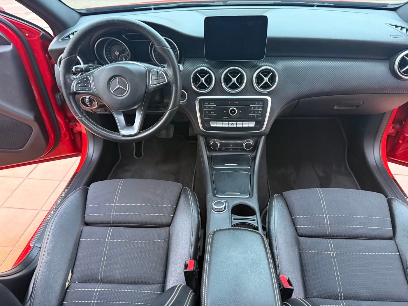 MERCEDES-BENZ Clase A, fotografía 13